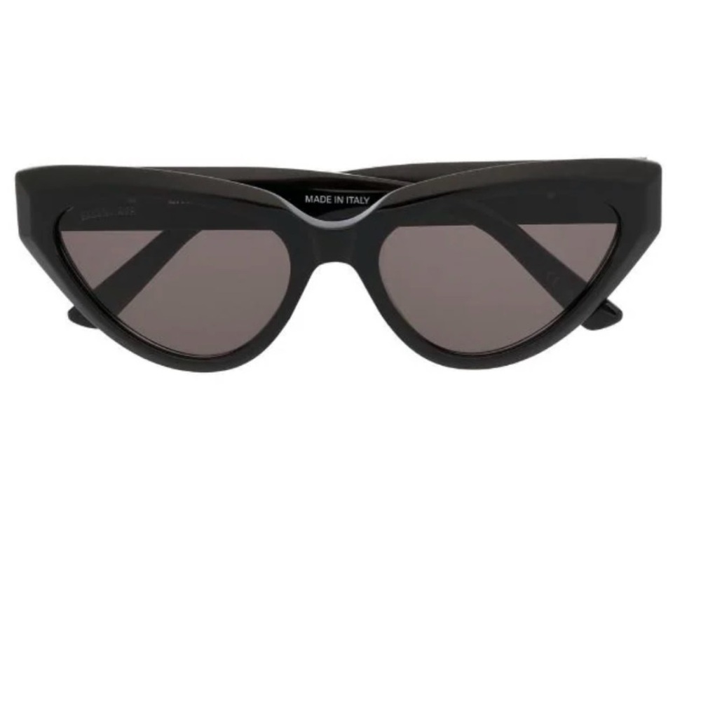 Balenciaga
Classic Logo Cat Eye Sunglasses